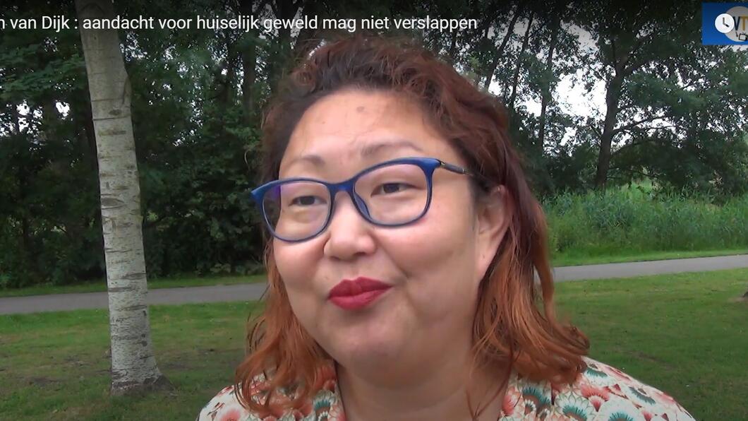 Sun van Dijk interview huiselijk geweld JWTV