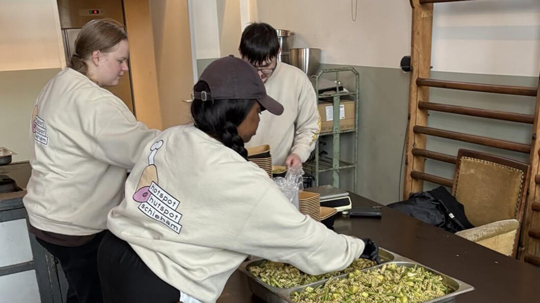 Vrijwilligers aan de slag