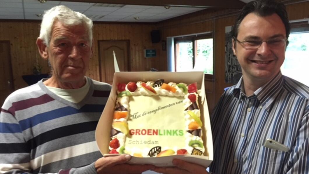 Foto links: Aad den Hollander (bestuurslid Thurlede), rechts Jeroen Ooijevaar (fractievoorzitter GroenLinks) Foto links: Aad den Hollander (bestuurslid Thurlede), rechts Jeroen Ooijevaar (fractievoorzitter GroenLinks)