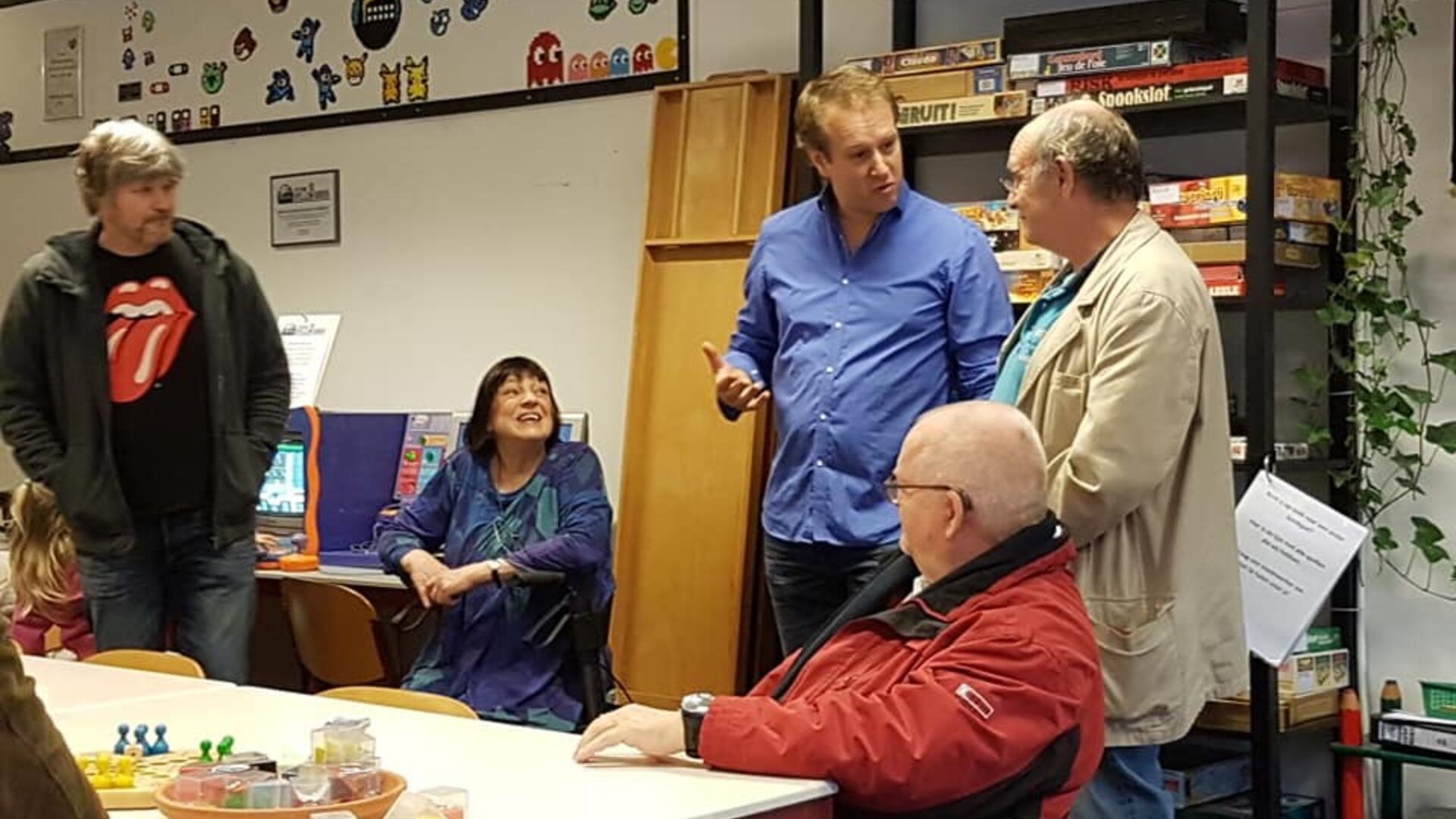 In januari 2019 kreeg ze van toenmalig afdelingsvoorzitter Yorick Haan een speld uitgereikt omdat Marijke 25 jaar lid was van GroenLinks.